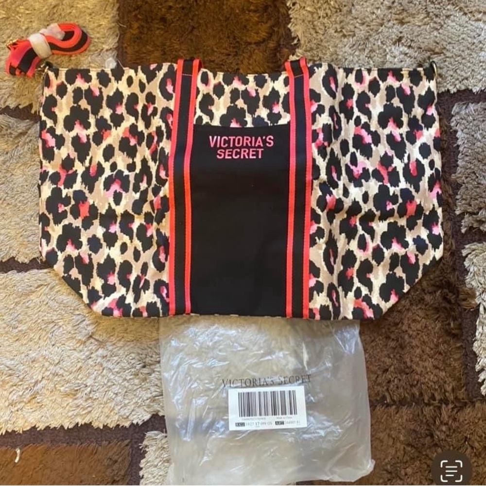 Victoria Secret Leopard Pink Black
